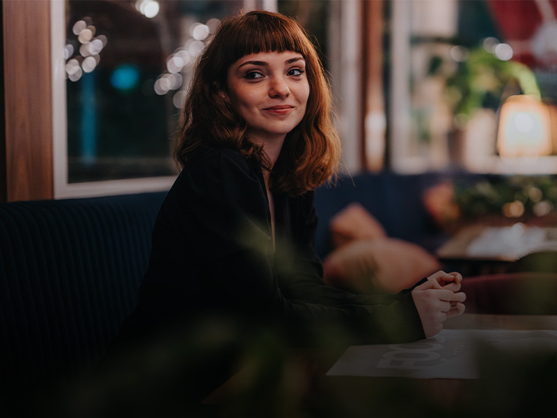 Promo Amex: ragazza sorridente